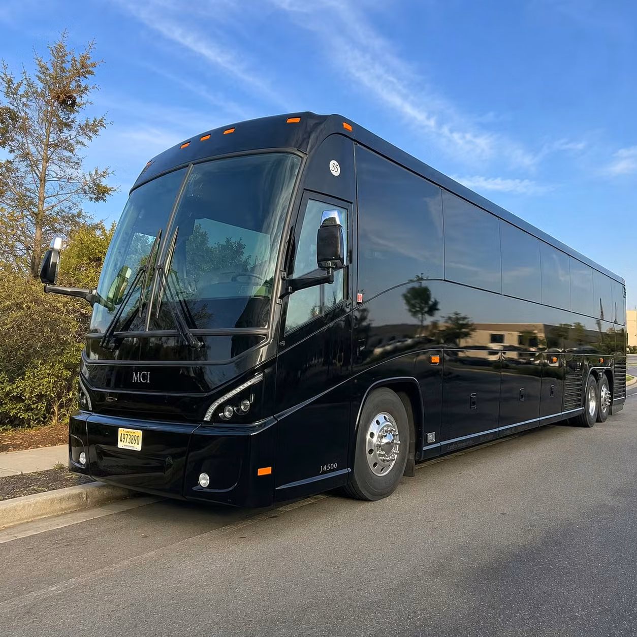 healthcare worker shuttles for jacksonville s hospital networks